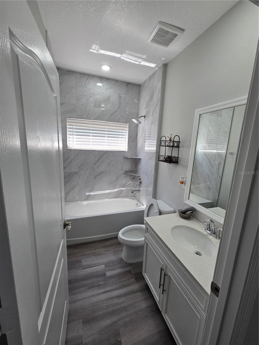 Image 19 of 25 For 32835 Forest Avenue