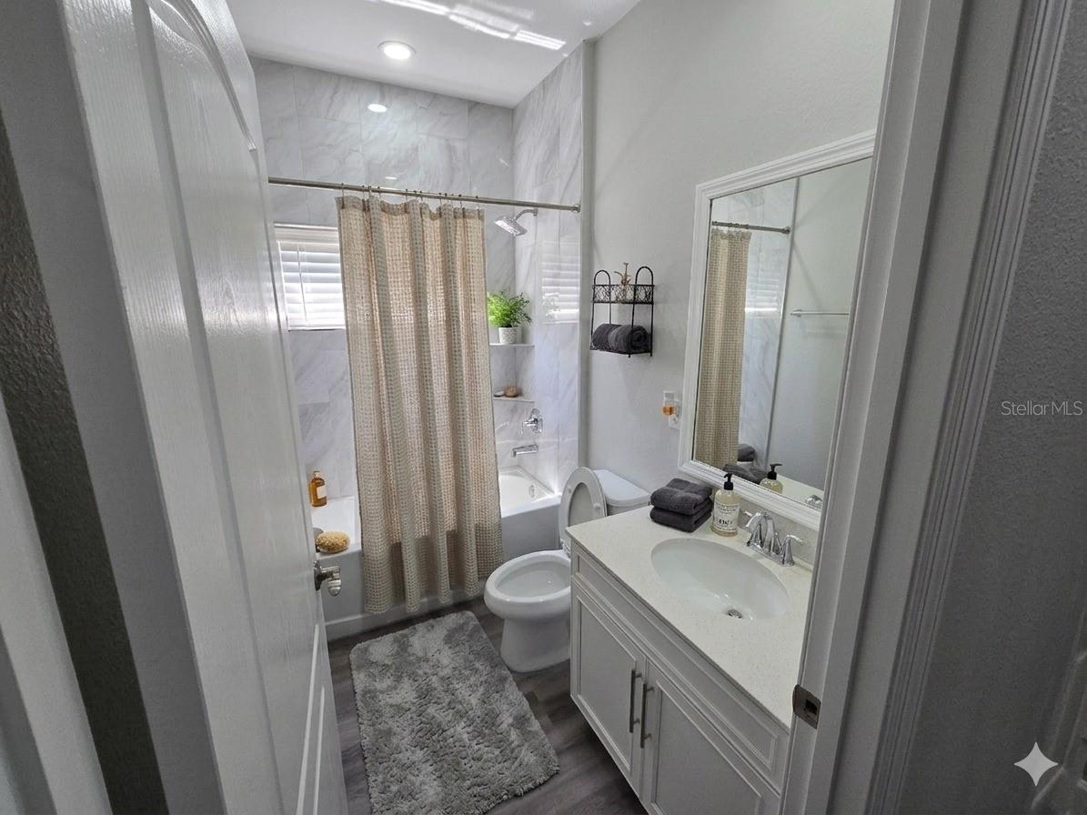 Image 20 of 25 For 32835 Forest Avenue