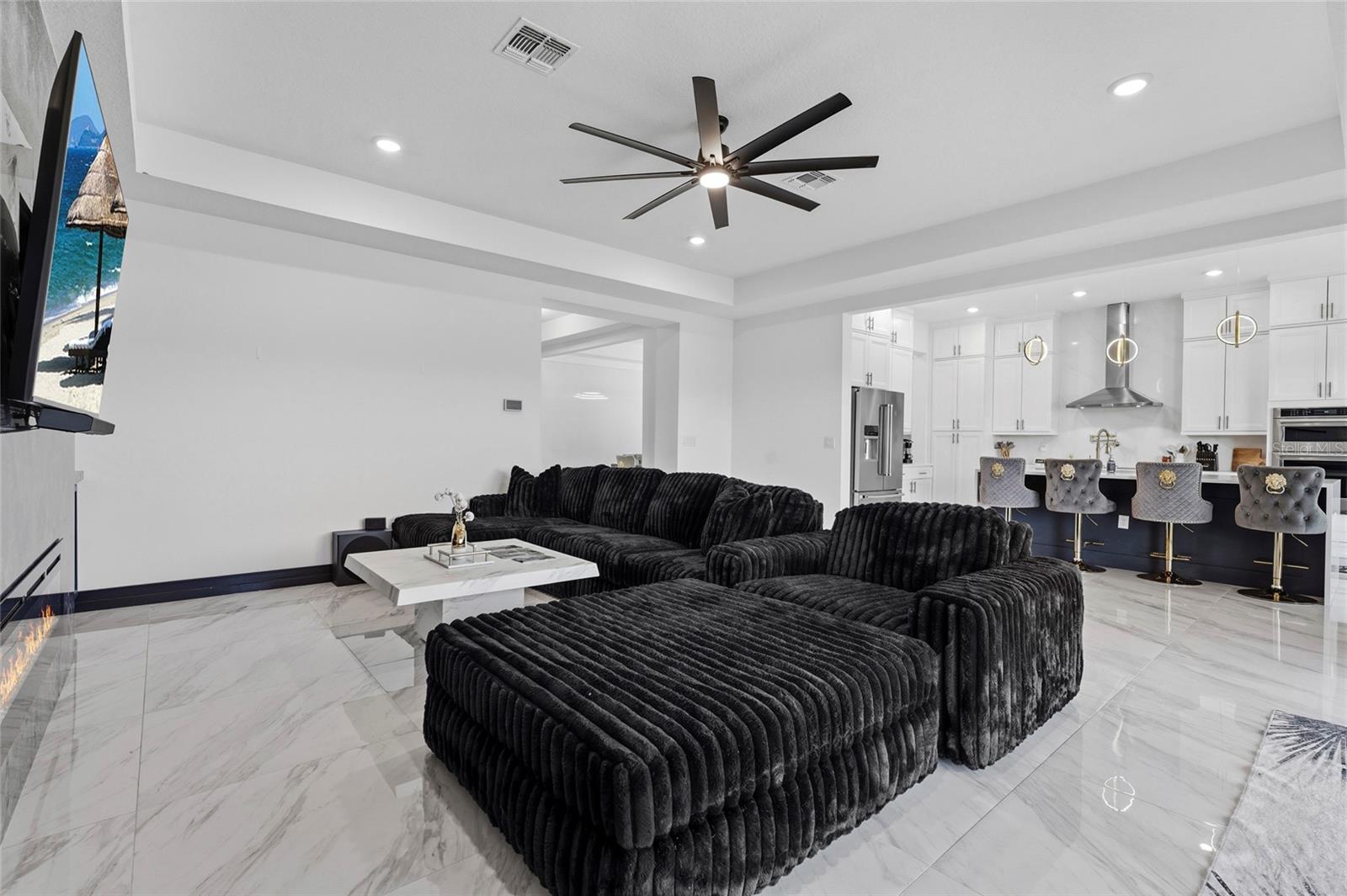 Image 14 of 59 For 7208 Great Egret Boulevard