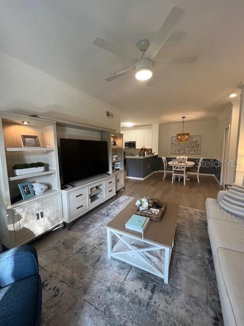 Image 8 of 26 For 5140 Northridge Road 107