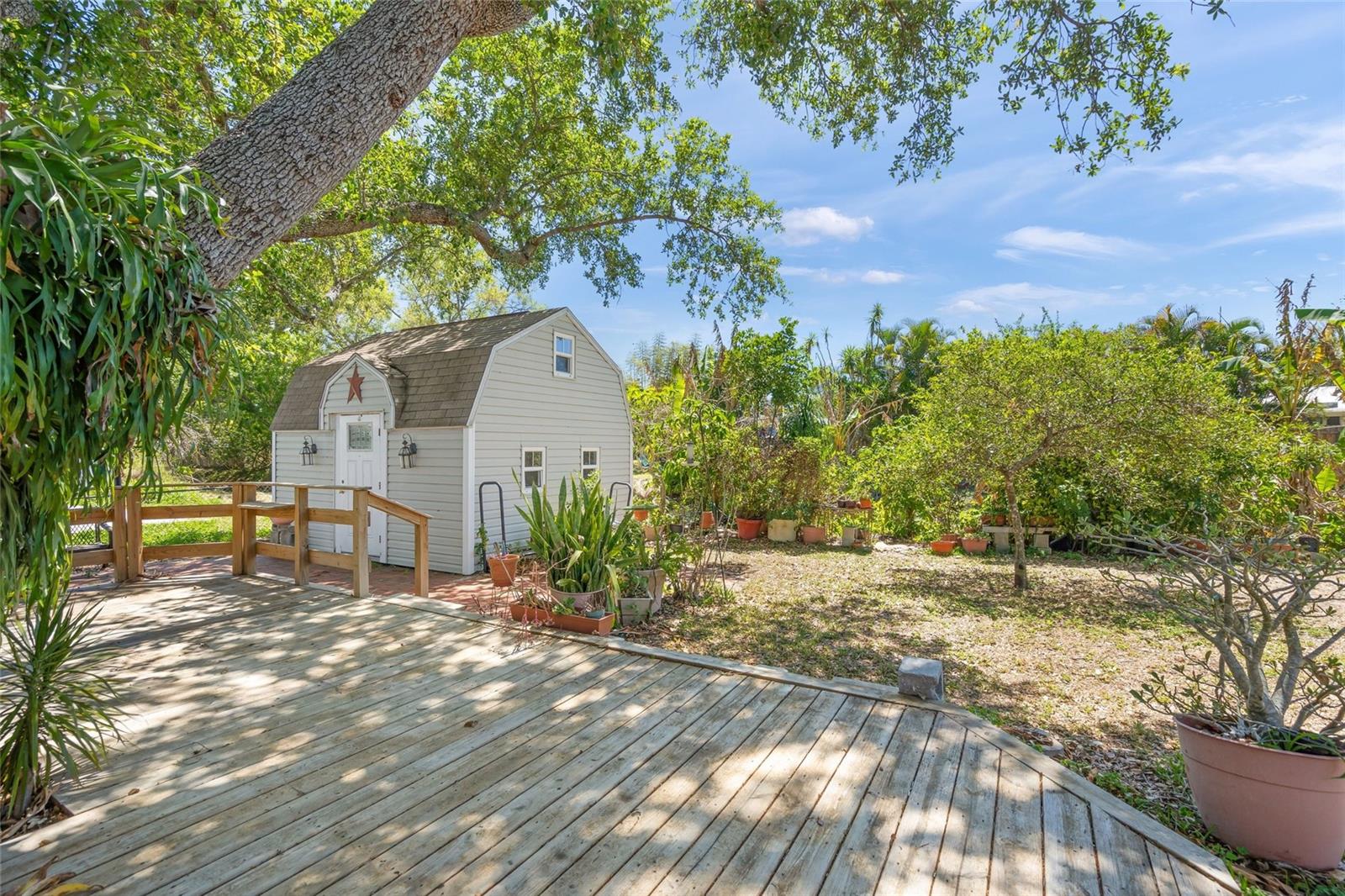 Image 30 of 37 For 4662 Beacon Drive