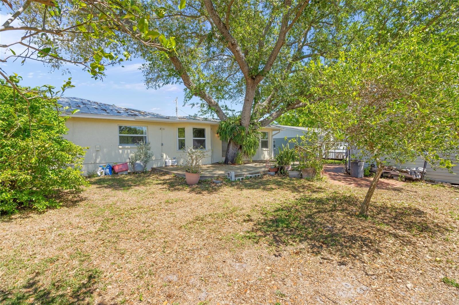 Image 32 of 37 For 4662 Beacon Drive