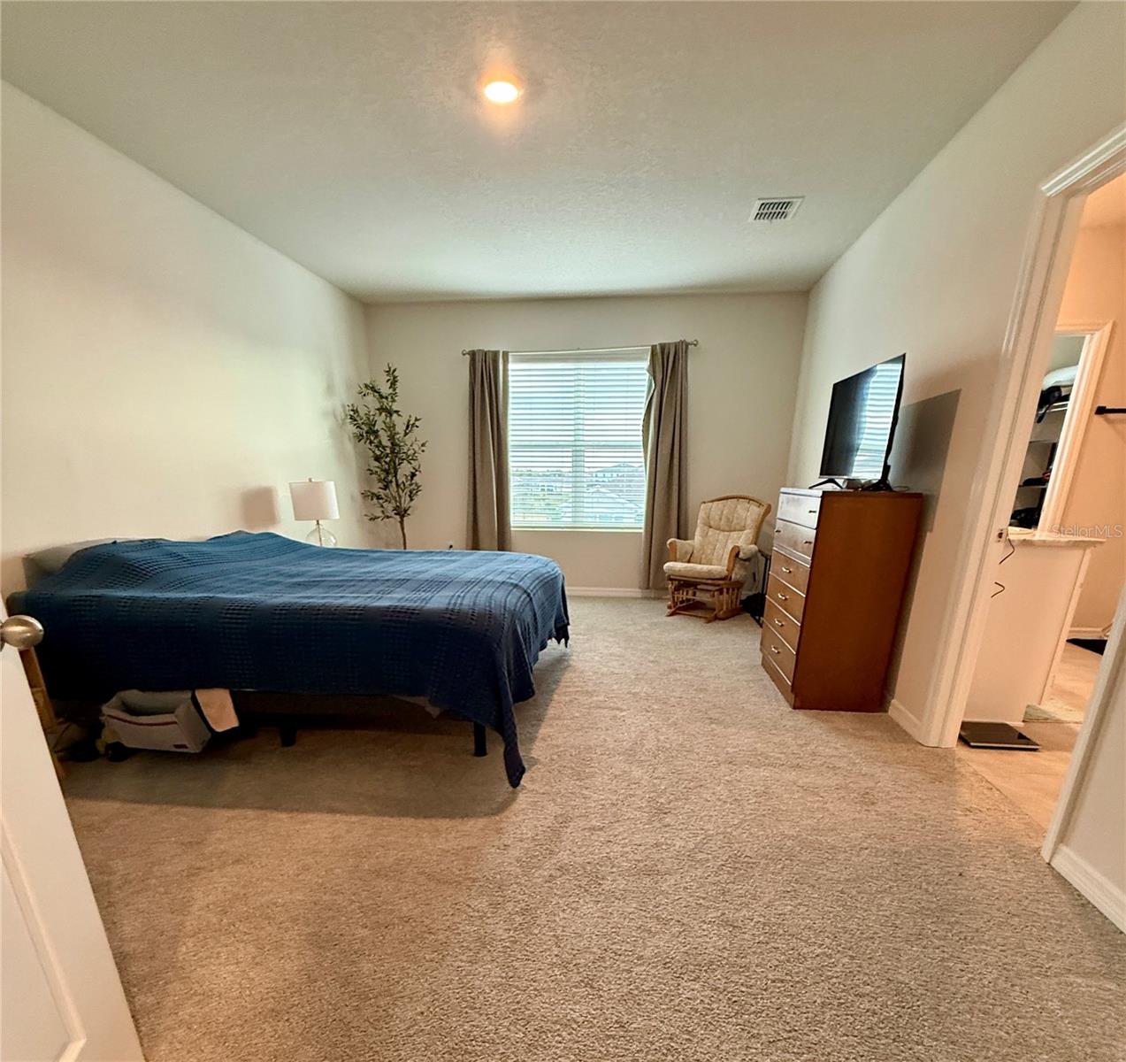 Image 6 of 13 For 18011 Canopy Place