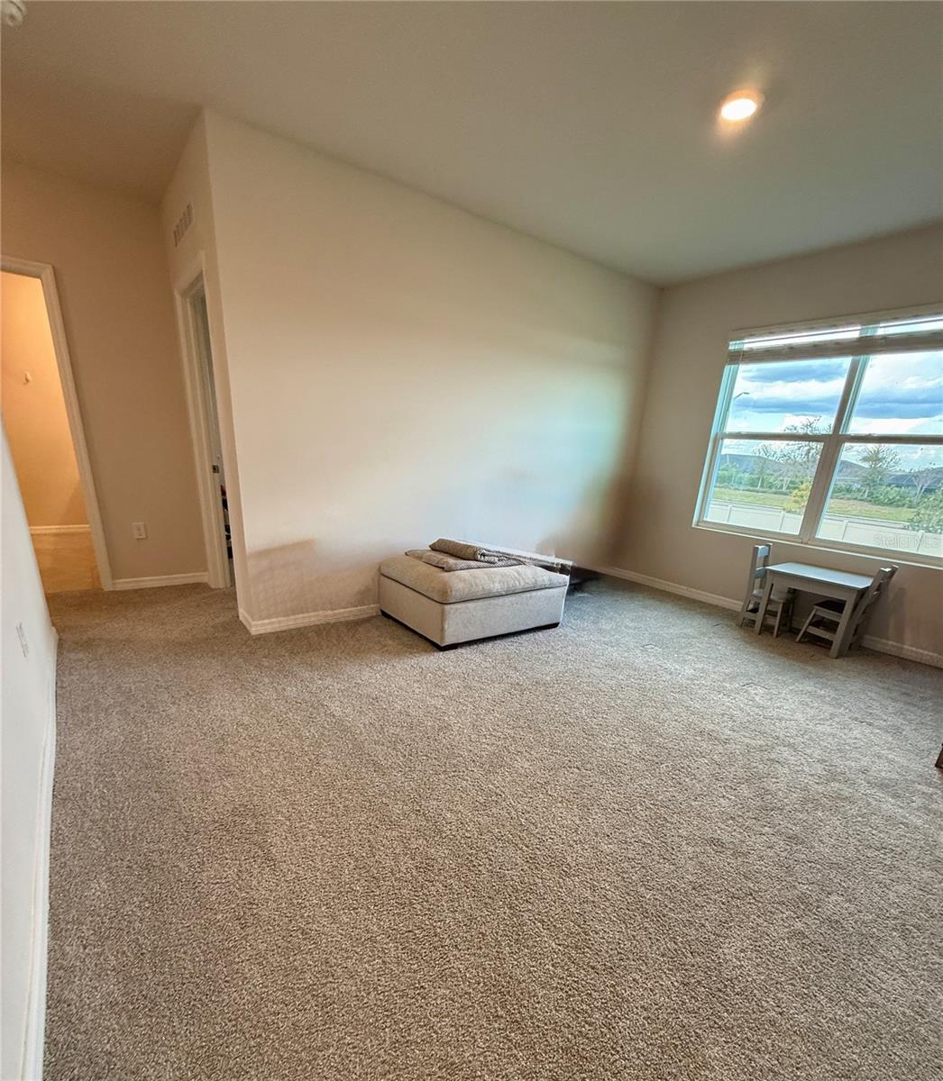 Image 7 of 13 For 18011 Canopy Place