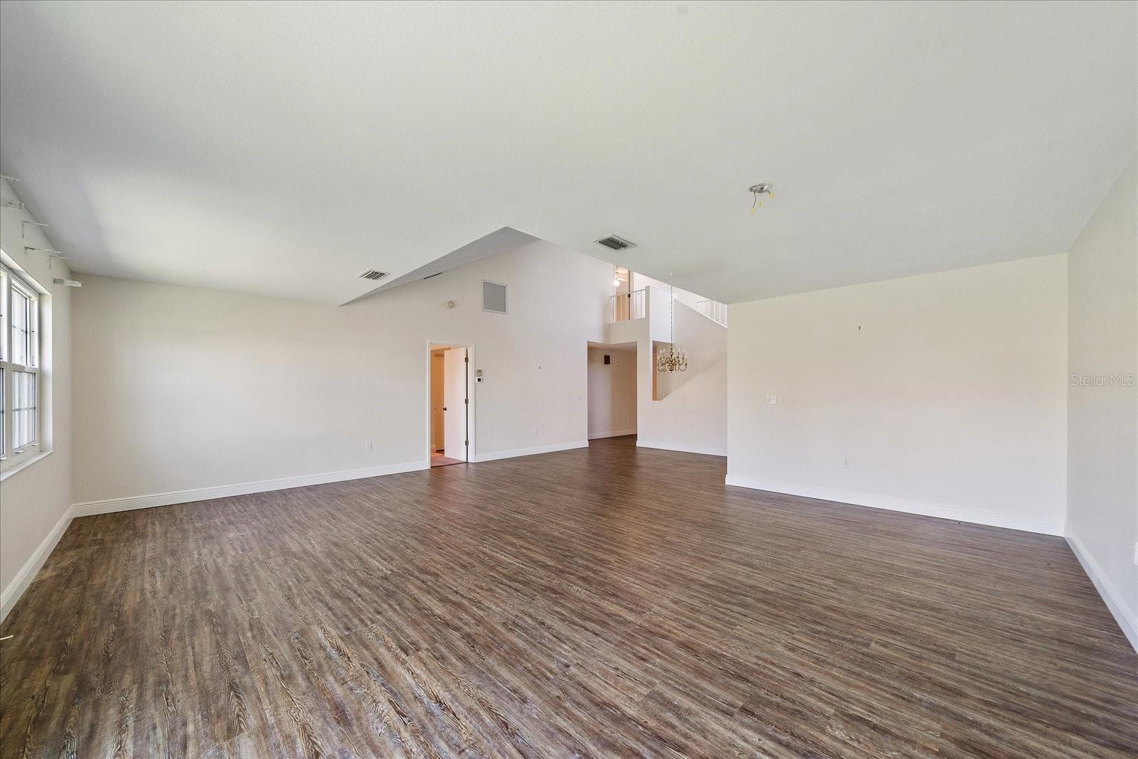 Image 11 of 42 For 3527 52nd Avenue W