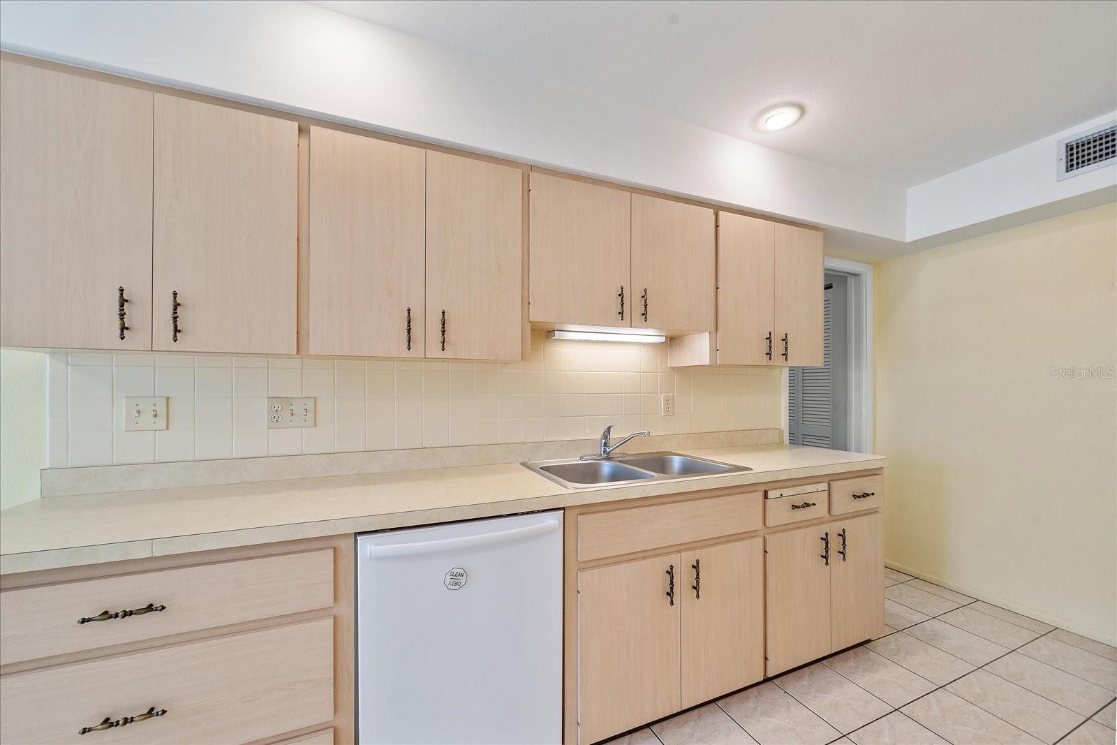 Image 15 of 42 For 3527 52nd Avenue W