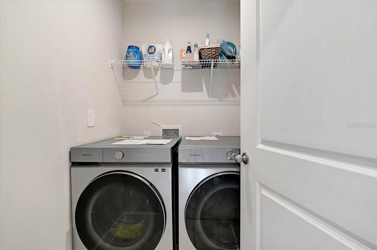 Image 23 of 49 For 14023 Crimson Avenue