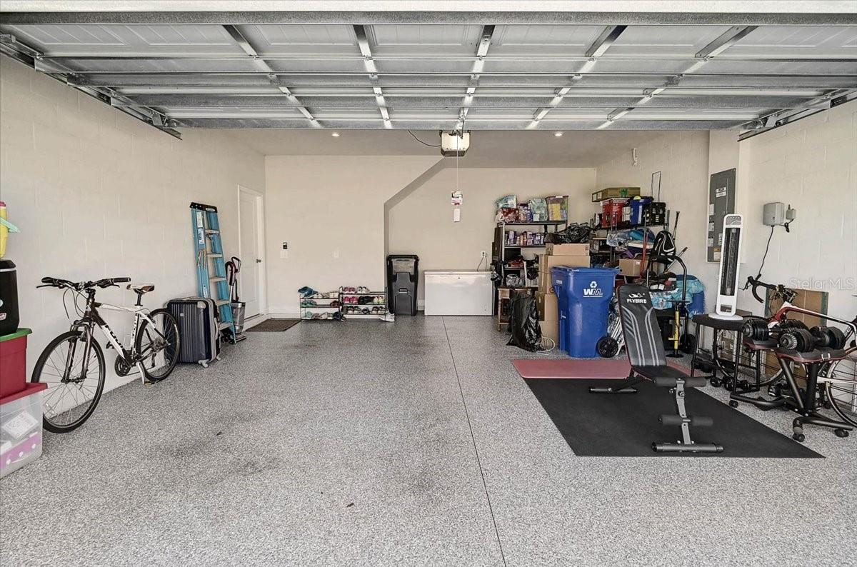 Image 24 of 49 For 14023 Crimson Avenue