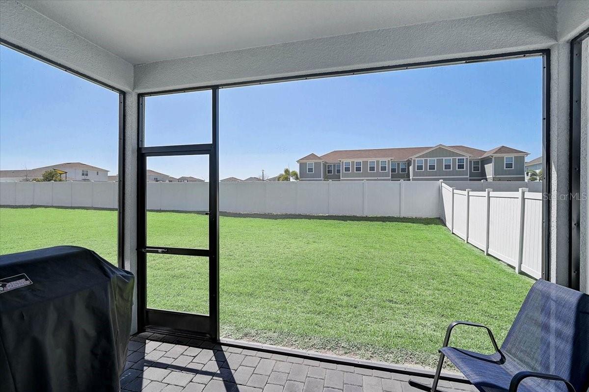 Image 27 of 49 For 14023 Crimson Avenue