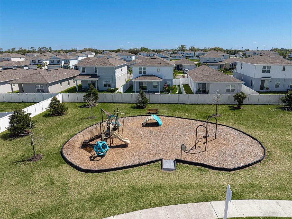 Image 44 of 49 For 14023 Crimson Avenue