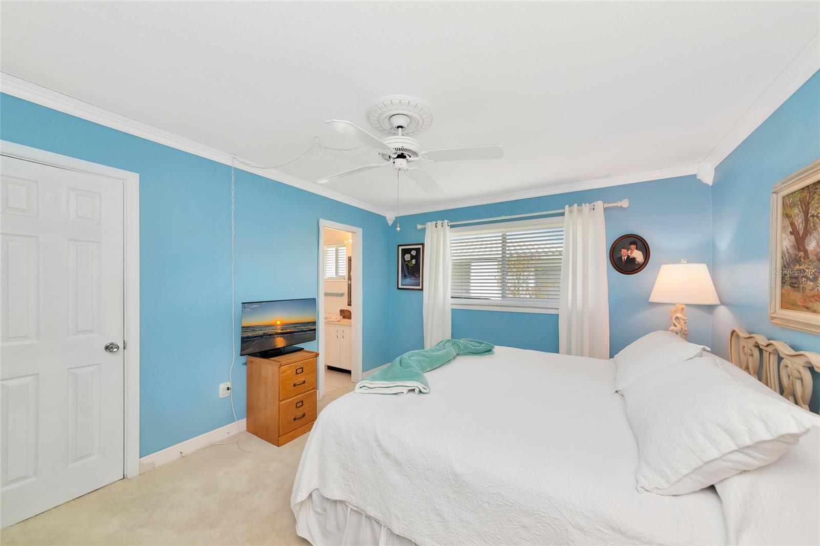 Image 22 of 39 For 1807 University Place 151