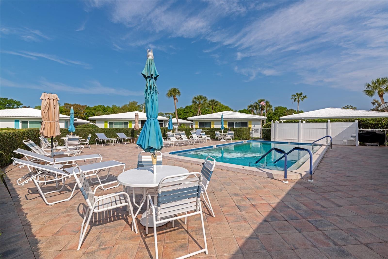 Image 38 of 39 For 1807 University Place 151