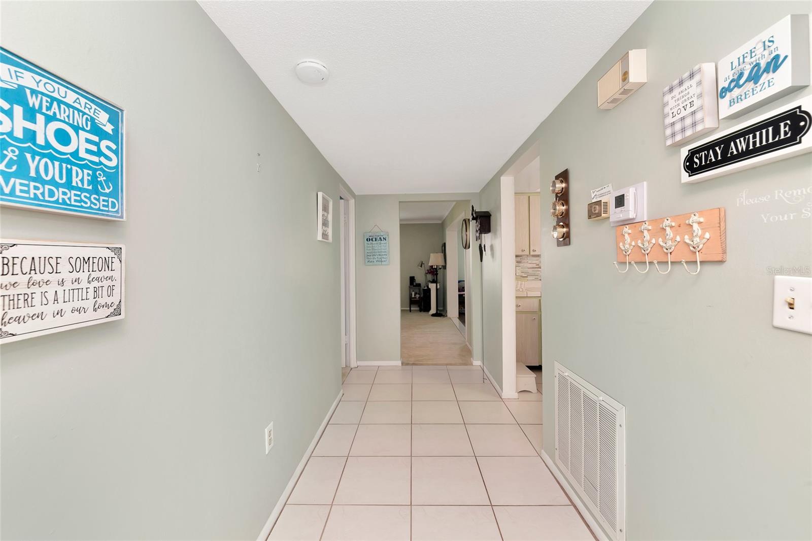 Image 9 of 39 For 1807 University Place 151