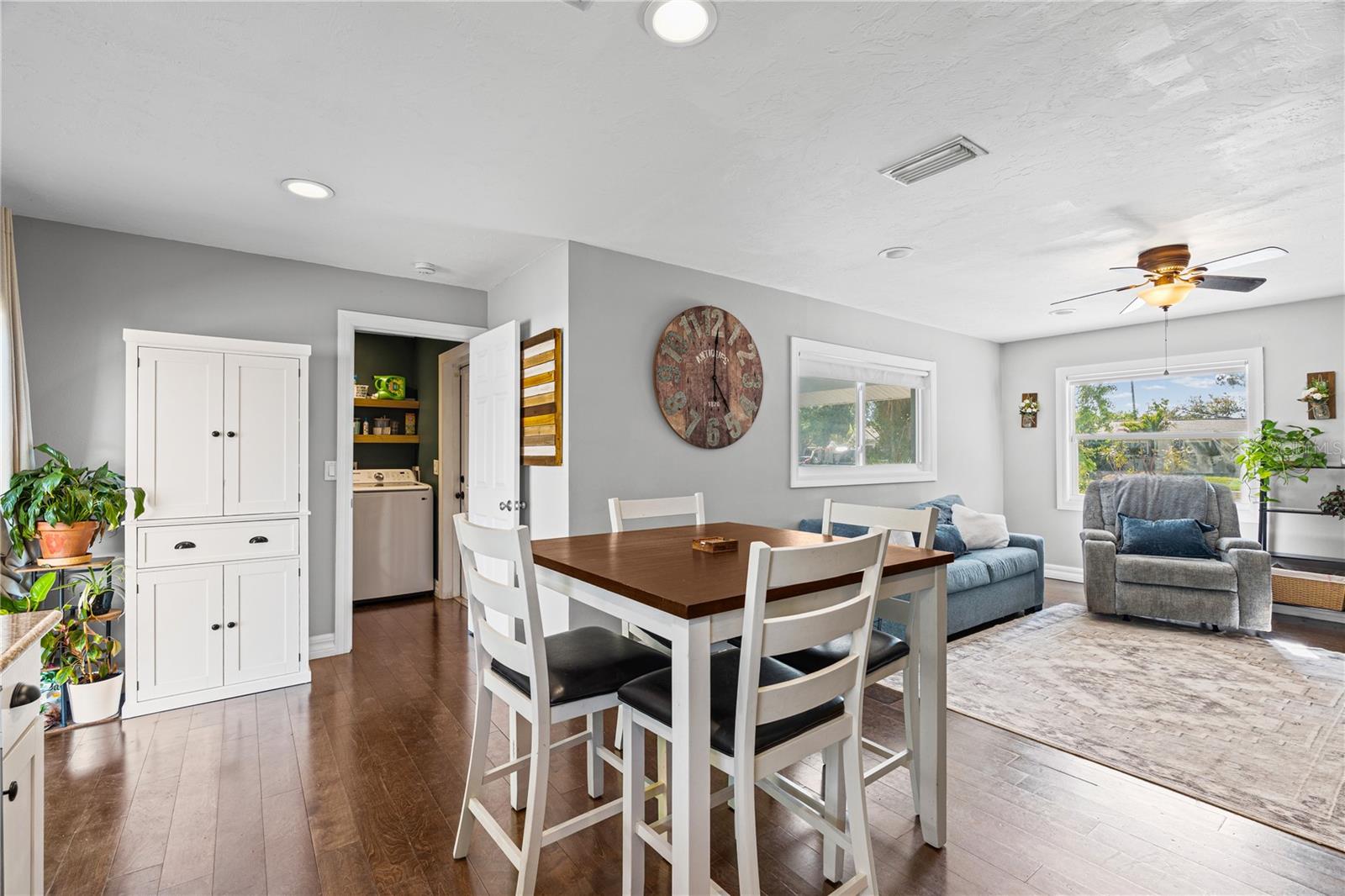 Image 6 of 23 For 3457 Lalani Boulevard