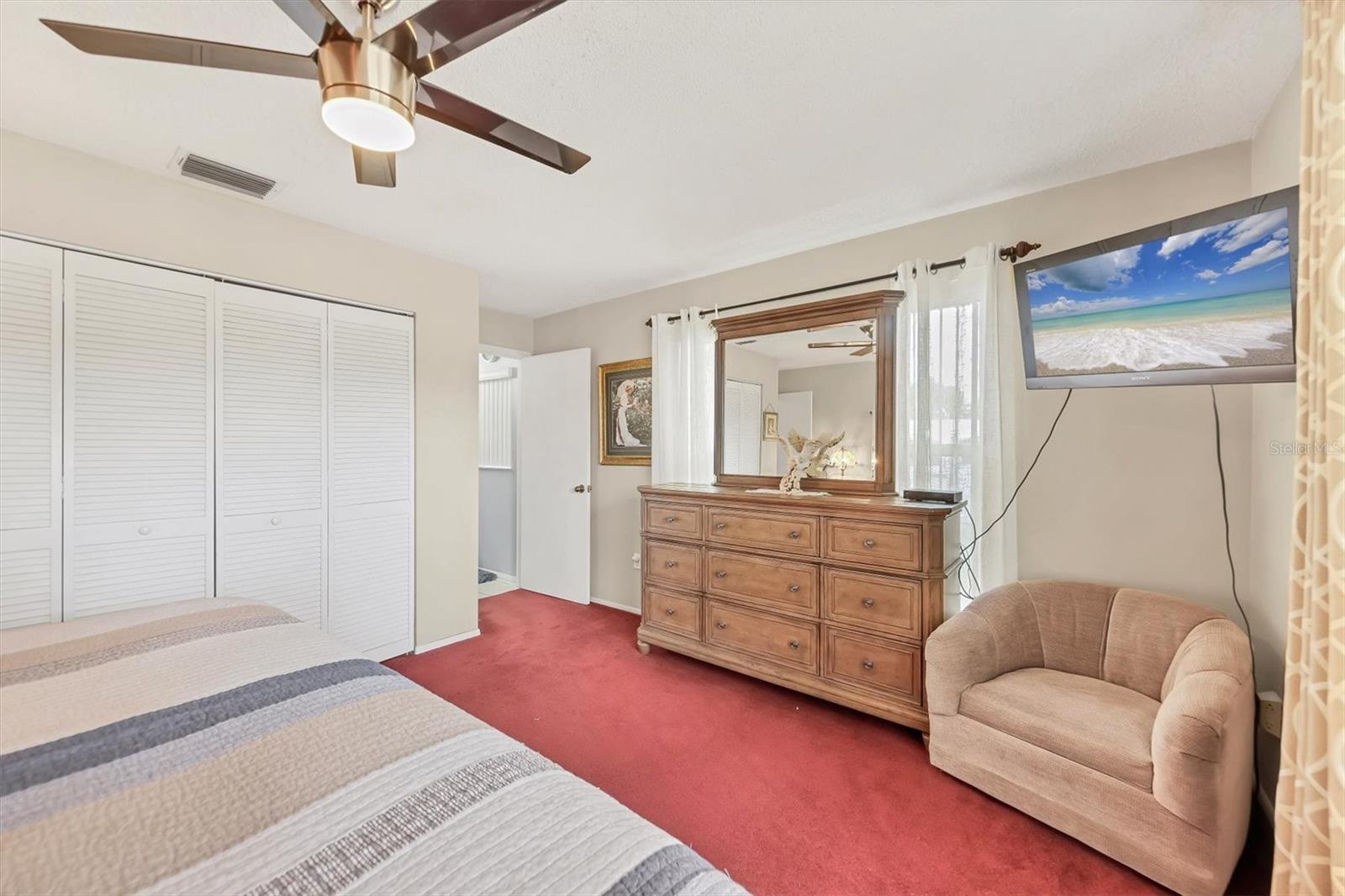 Image 15 of 35 For 2715 52nd Avenue Terrace W