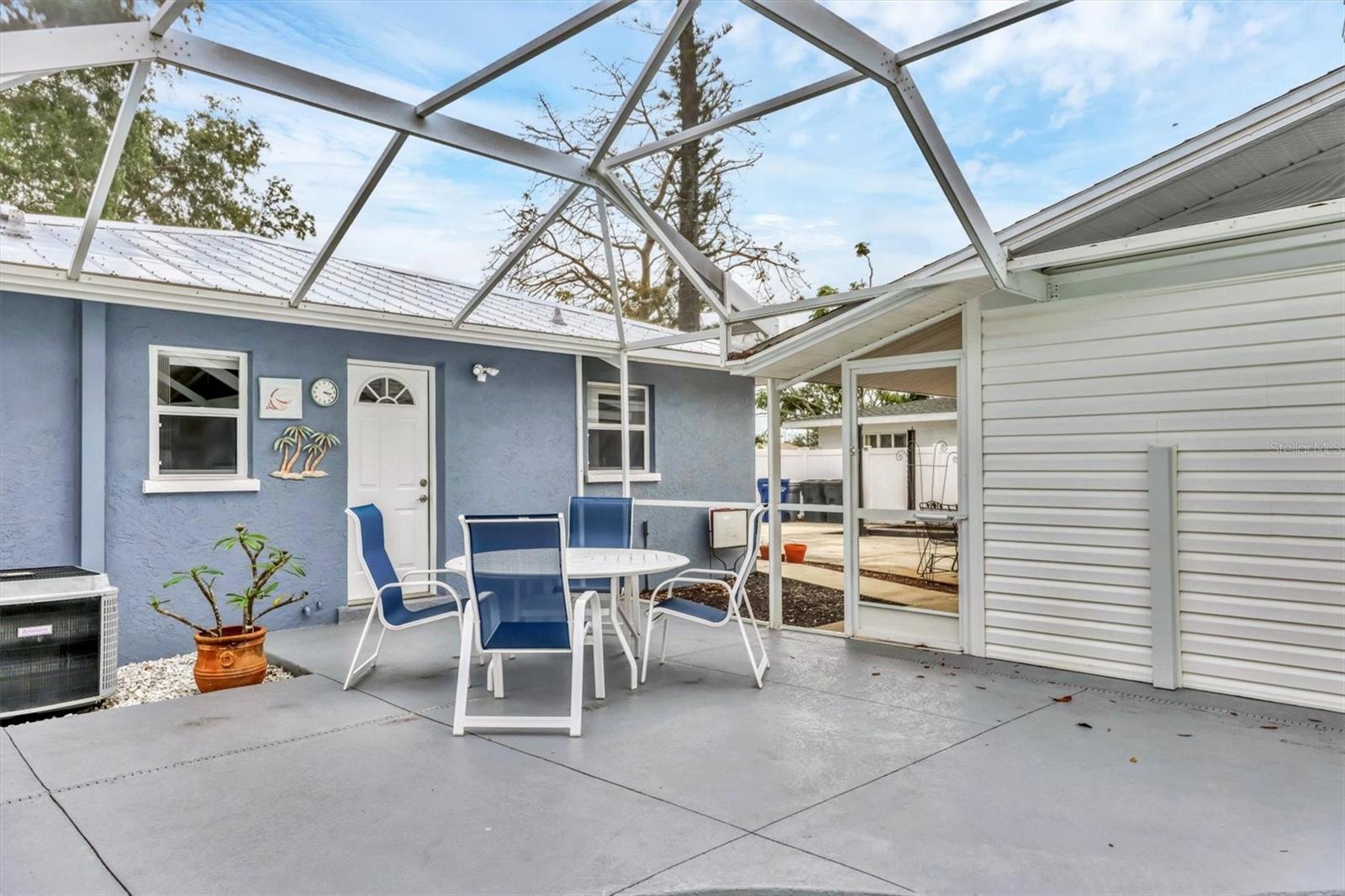 Image 22 of 35 For 2715 52nd Avenue Terrace W