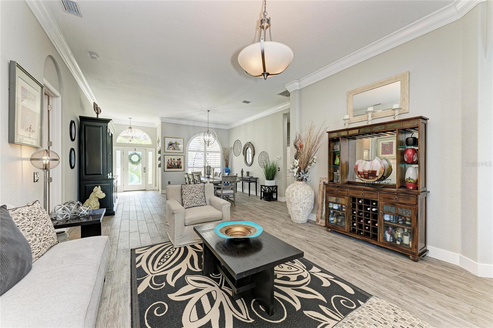 Image 14 of 98 For 270 Petrel Trail