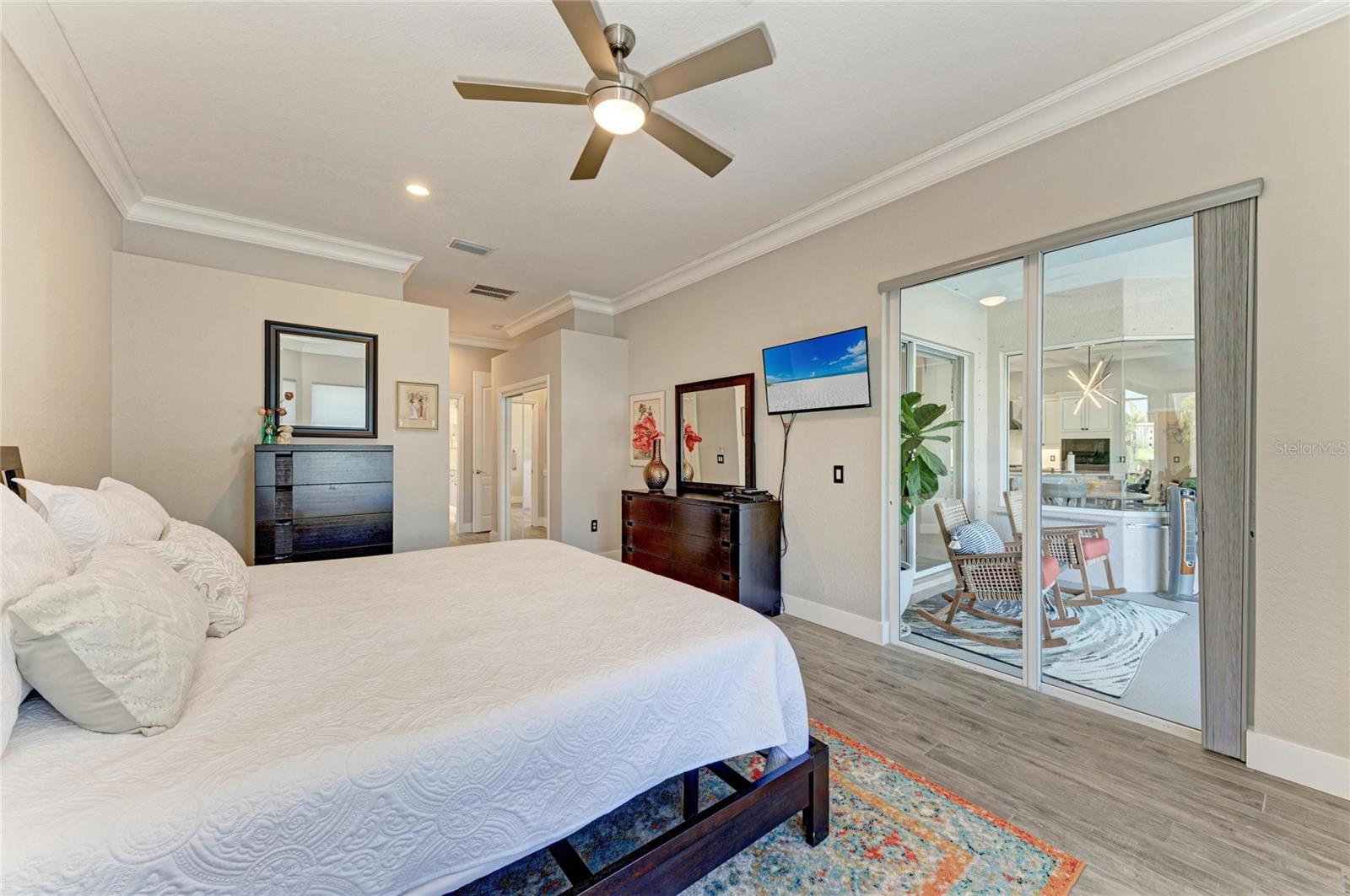 Image 32 of 98 For 270 Petrel Trail