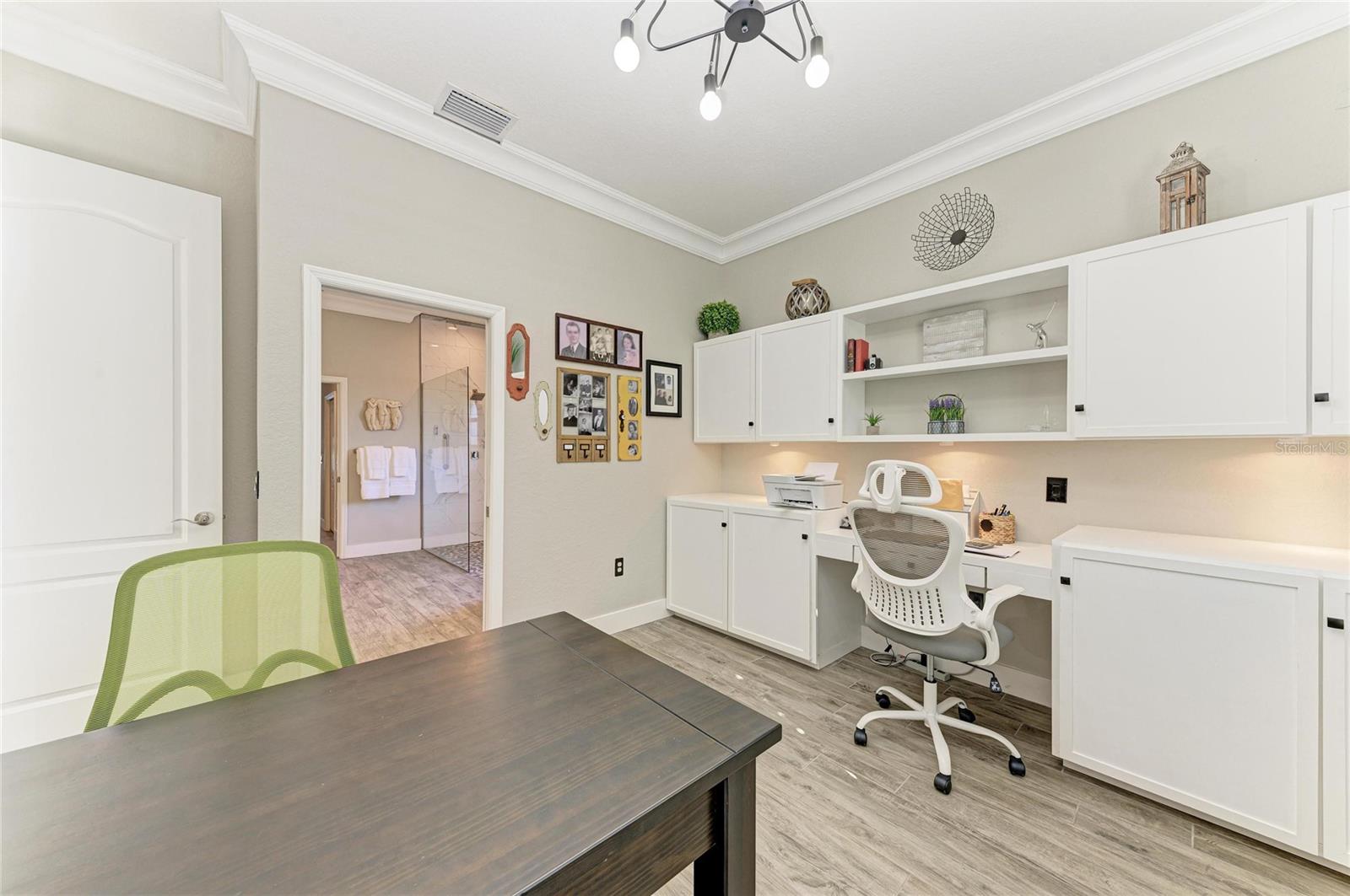 Image 40 of 98 For 270 Petrel Trail