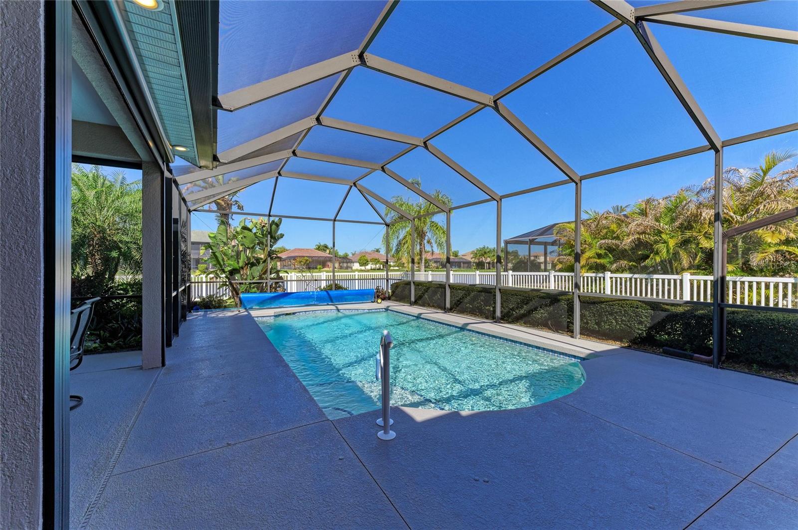 Image 62 of 98 For 270 Petrel Trail