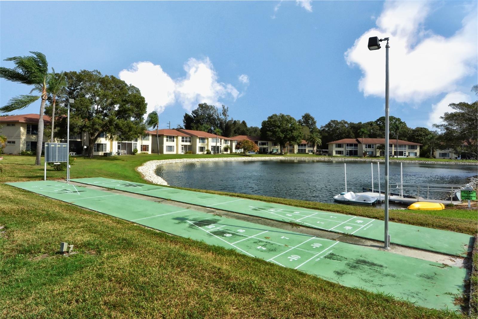 Image 35 of 39 For 4591 Mohican Trail 137