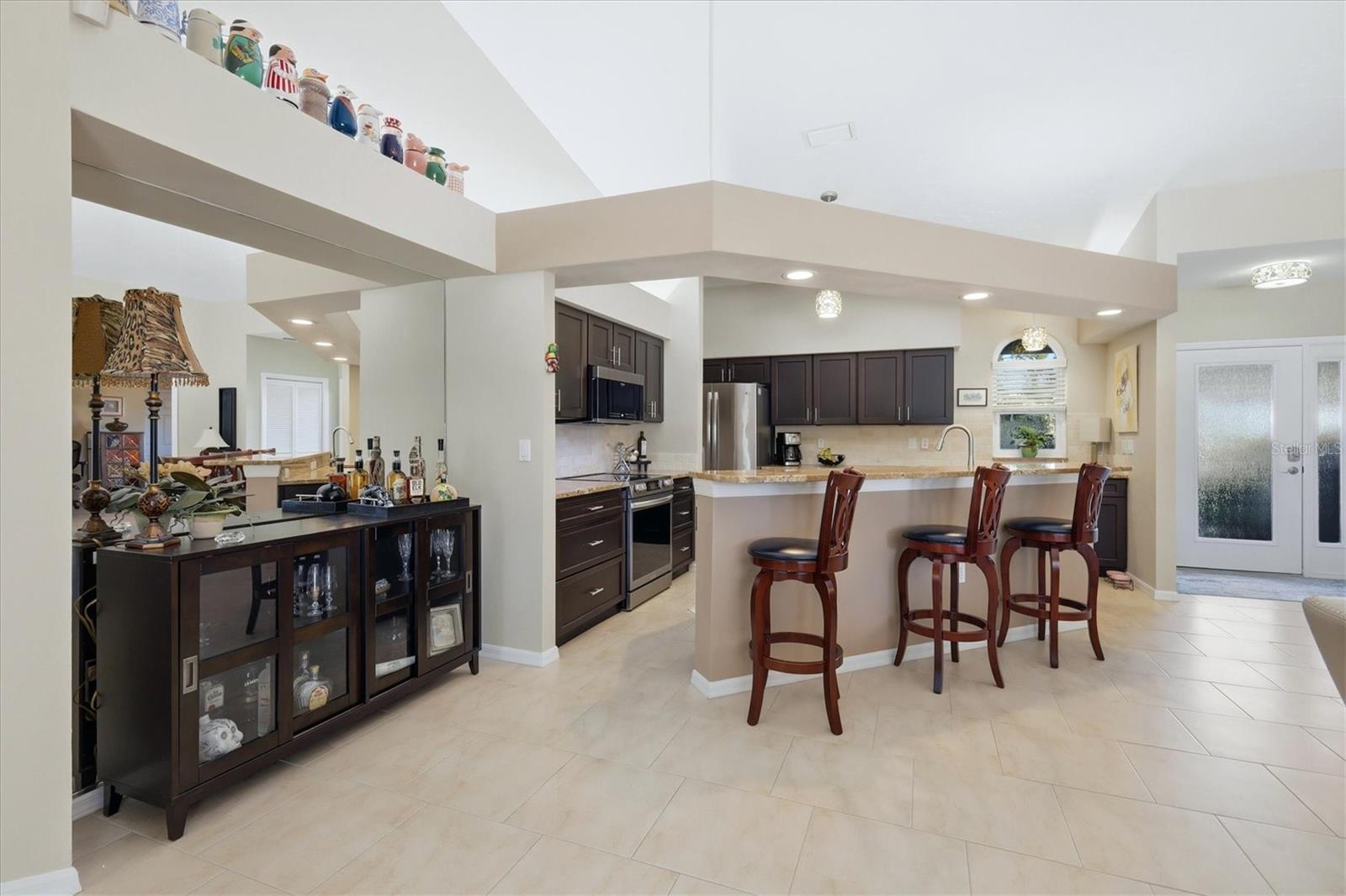 Image 13 of 63 For 3746 Surrey Lane