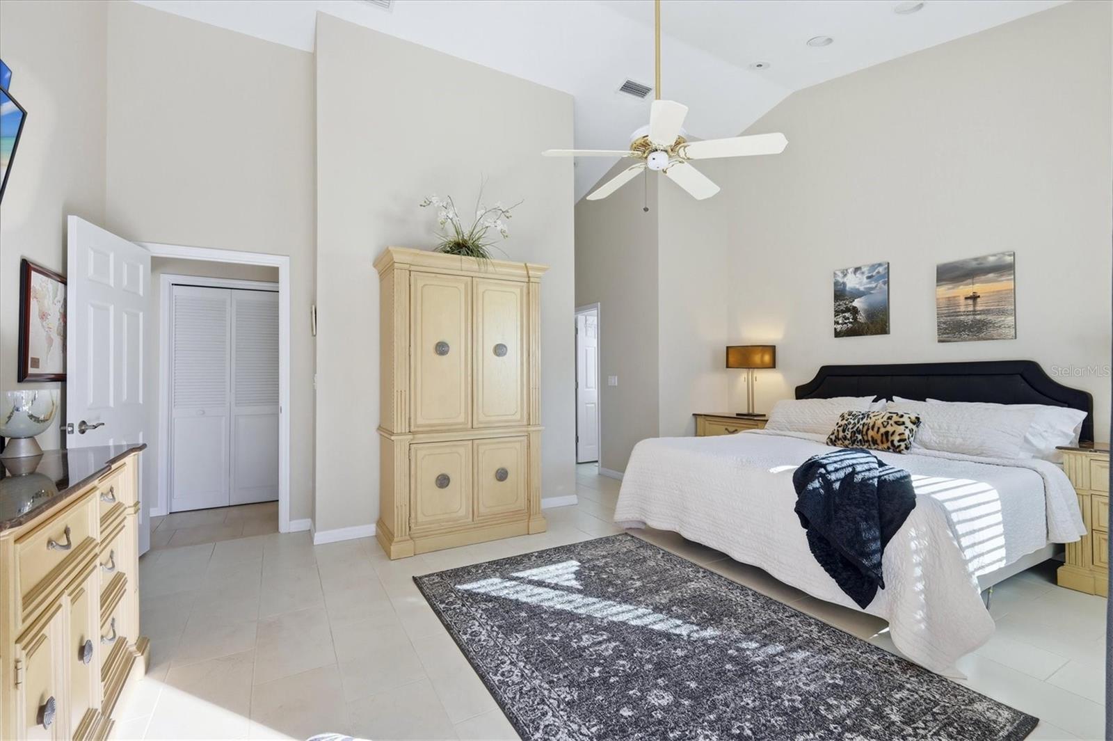 Image 20 of 63 For 3746 Surrey Lane