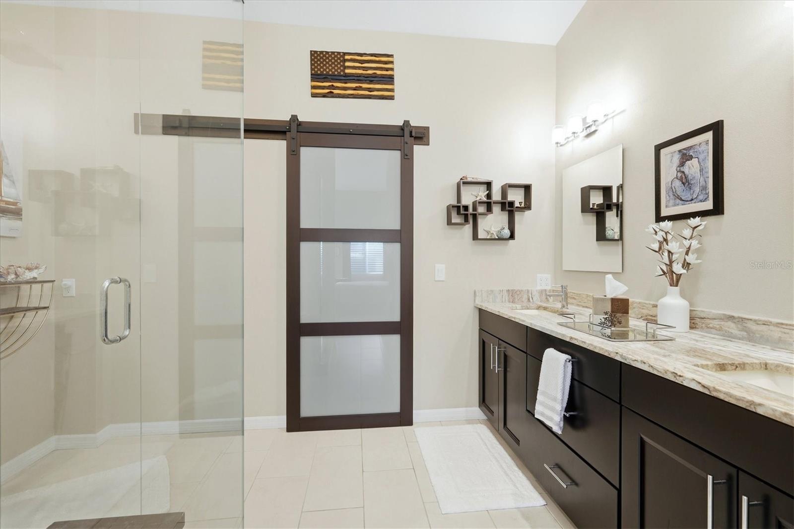 Image 22 of 63 For 3746 Surrey Lane