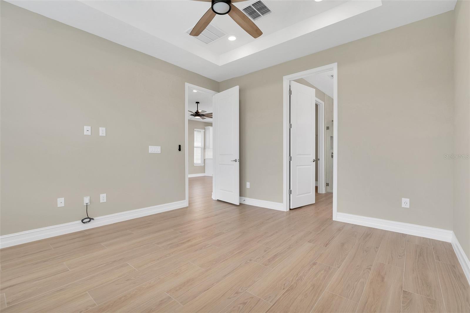 Image 25 of 54 For 2217 6th Street E