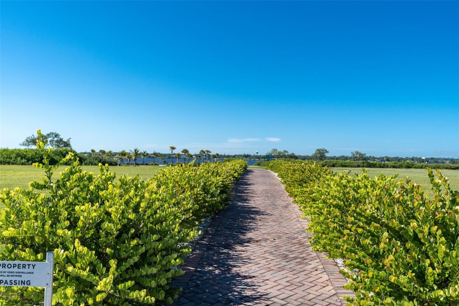 Image 28 of 54 For 2217 6th Street E