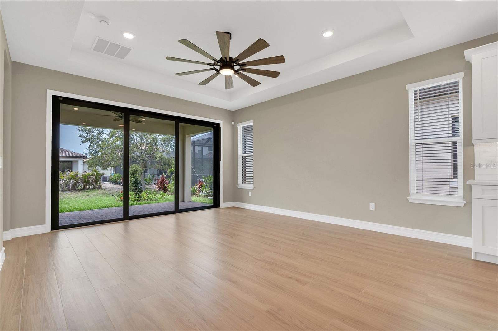 Image 8 of 54 For 2217 6th Street E