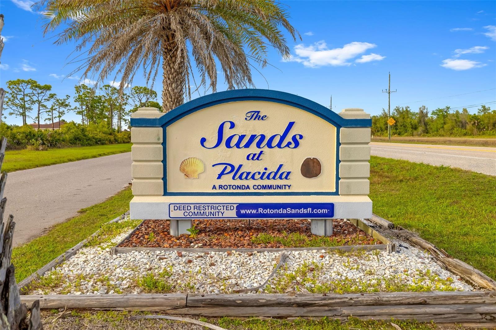 Image 32 of 32 For 4 River Ct  