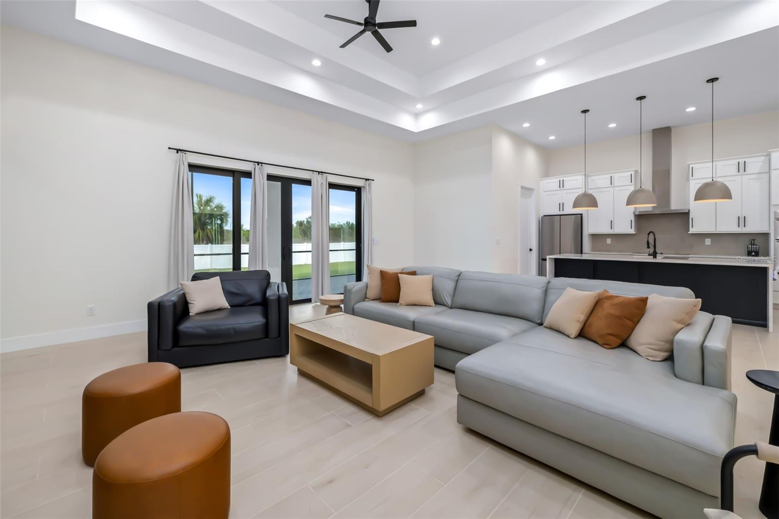 Image 5 of 32 For 4 River Ct  