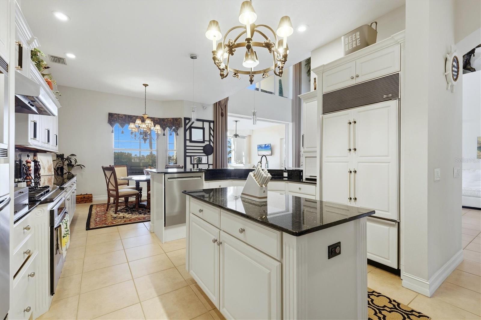 Image 10 of 44 For 1007 3rd Street E