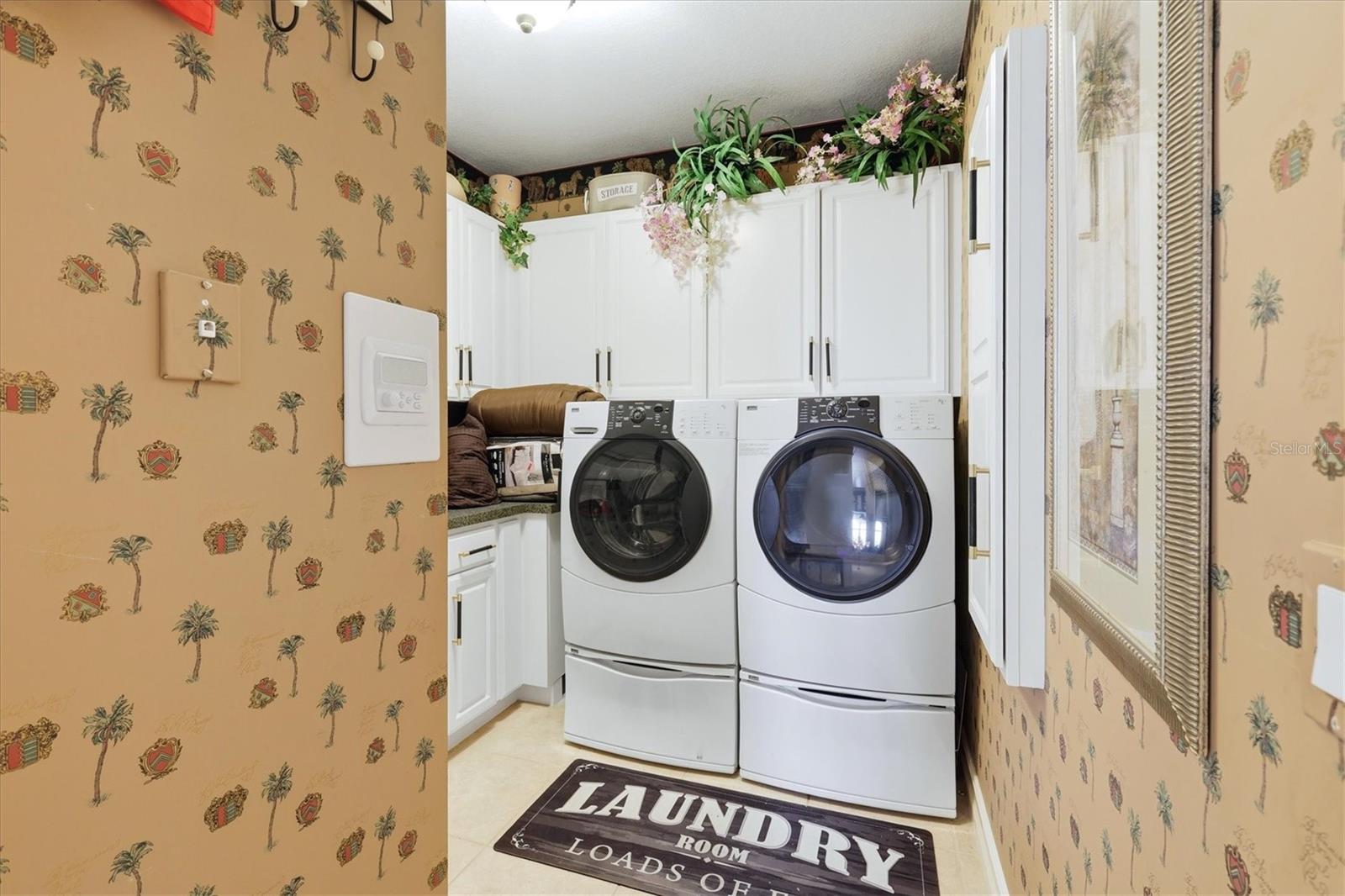 Image 33 of 44 For 1007 3rd Street E