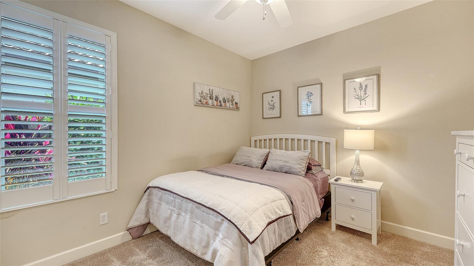 Image 19 of 64 For 13117 Palermo Drive