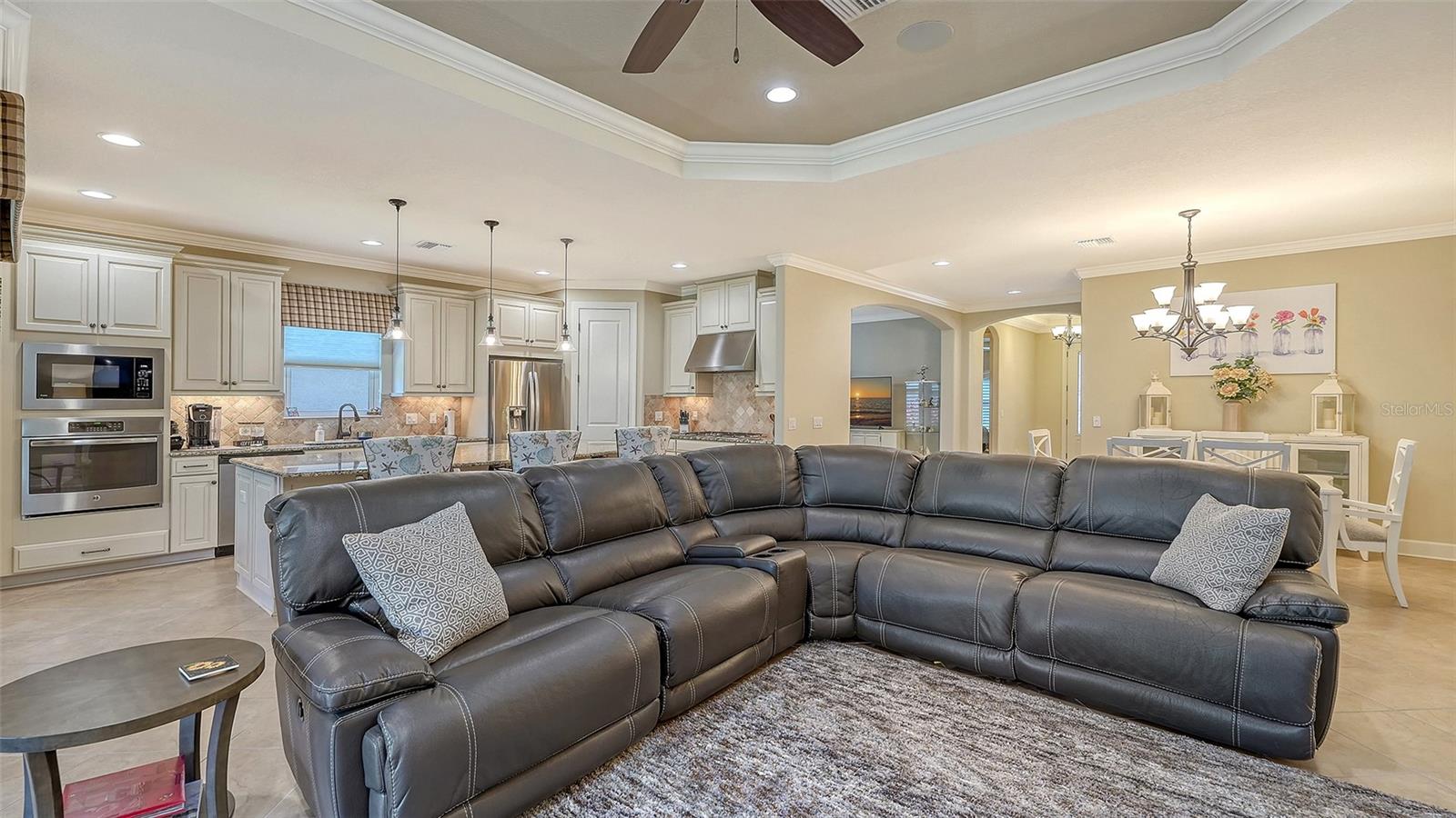Image 8 of 64 For 13117 Palermo Drive