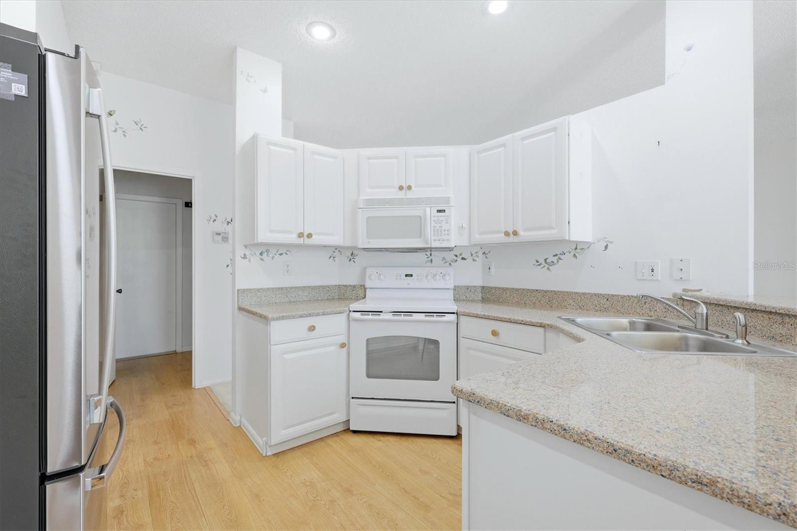 Image 12 of 31 For 5006 45th Street W