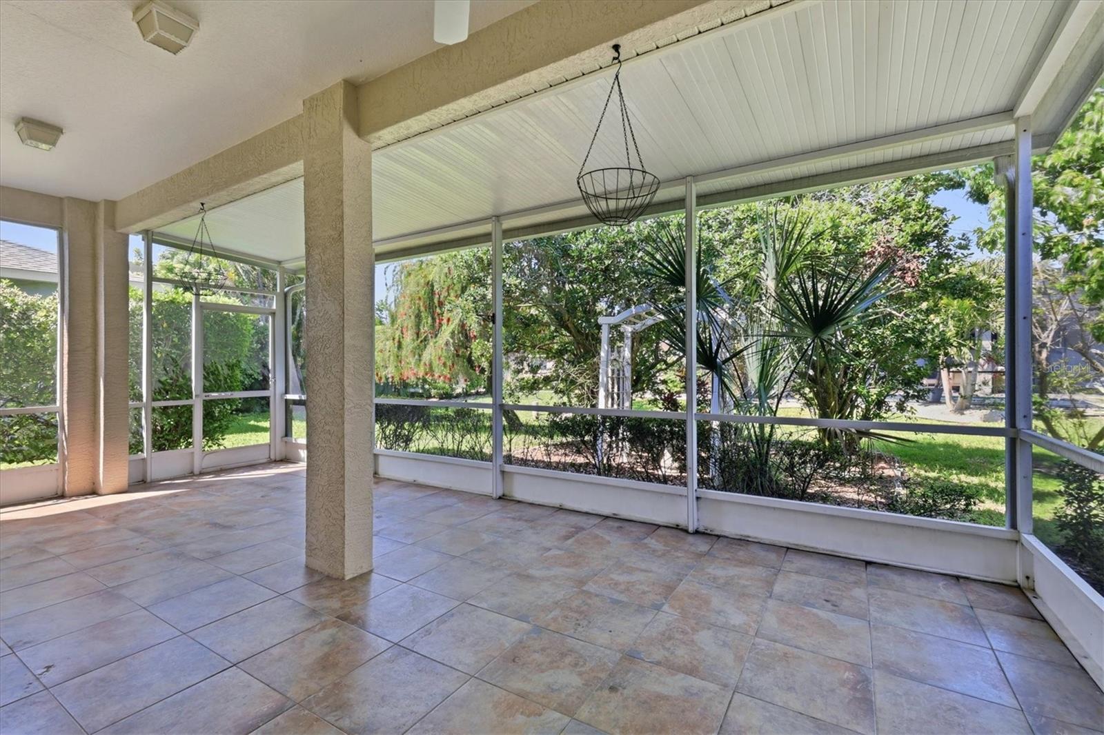 Image 21 of 31 For 5006 45th Street W