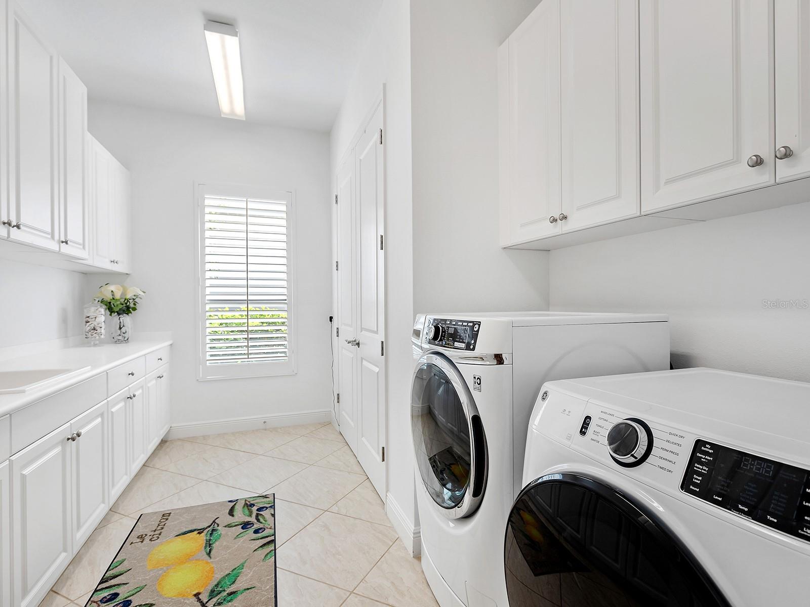 Image 42 of 74 For 16729 Collingtree Crossing