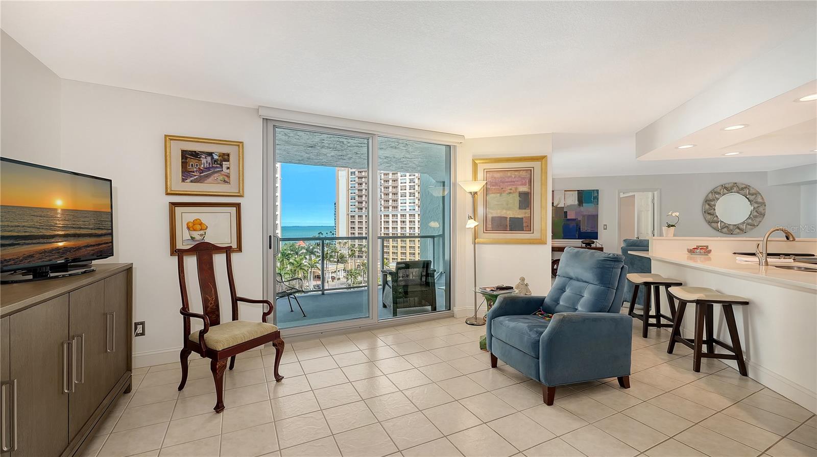 Image 16 of 41 For 1111 Gulfstream Avenue 10e