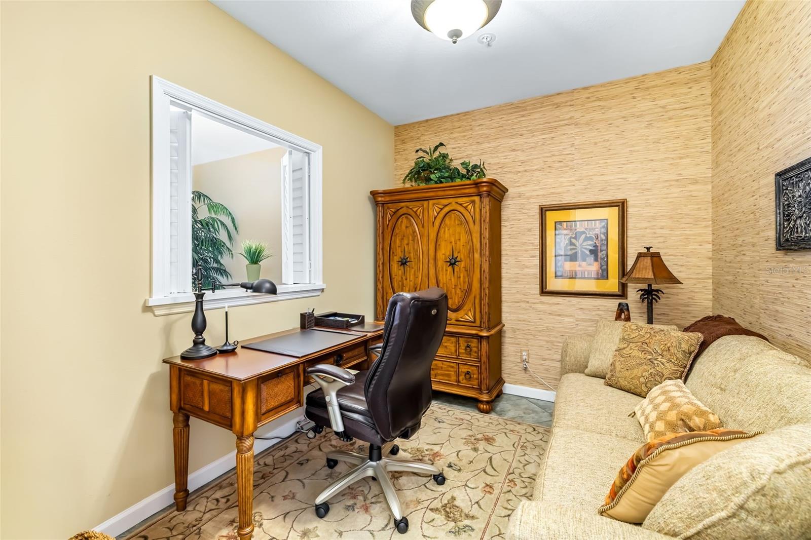 Image 22 of 64 For 1280 Dolphin Bay Way 504