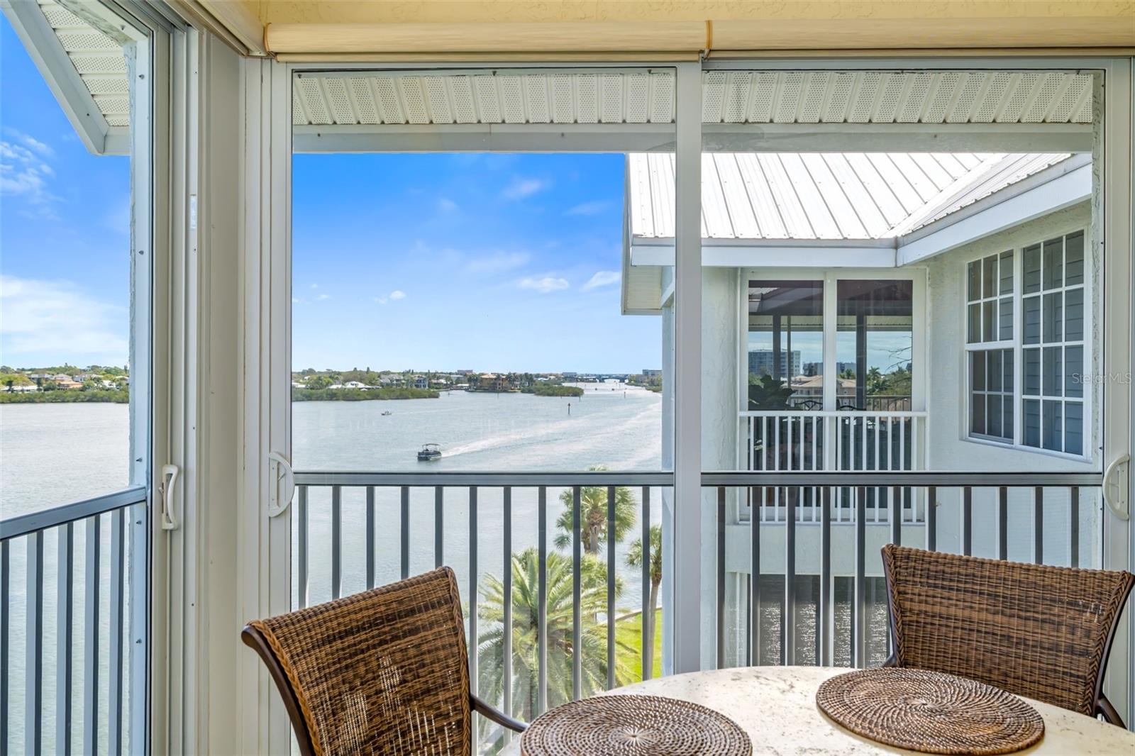 Image 26 of 64 For 1280 Dolphin Bay Way 504