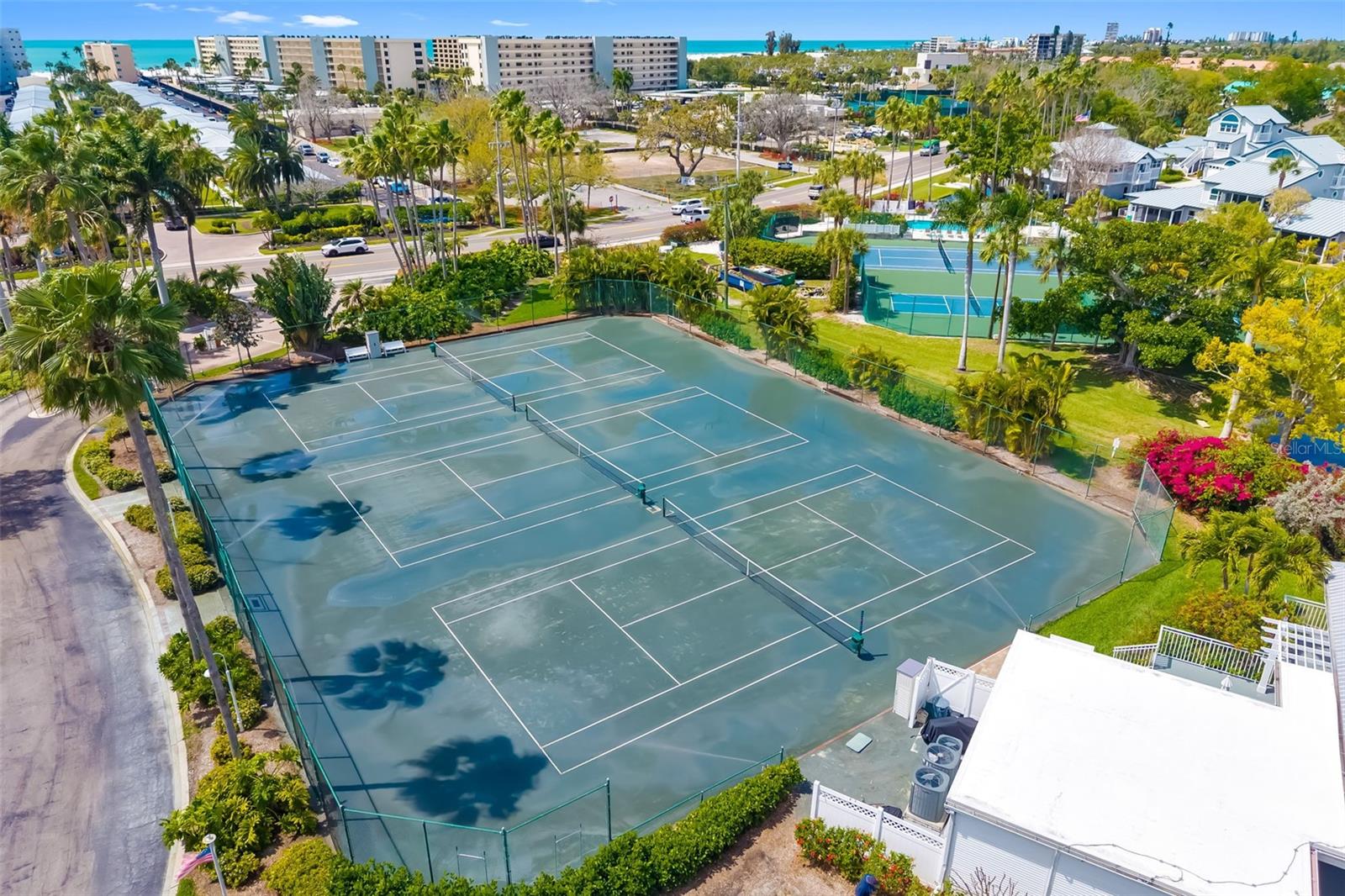 Image 52 of 64 For 1280 Dolphin Bay Way 504