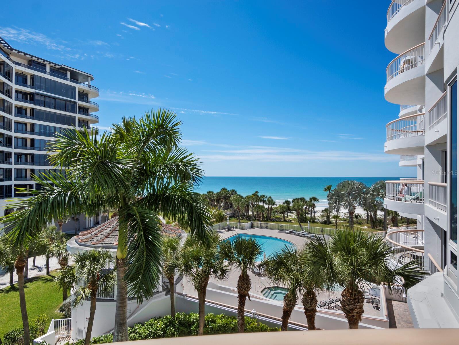 Image 11 of 45 For 455 Longboat Club Road 402