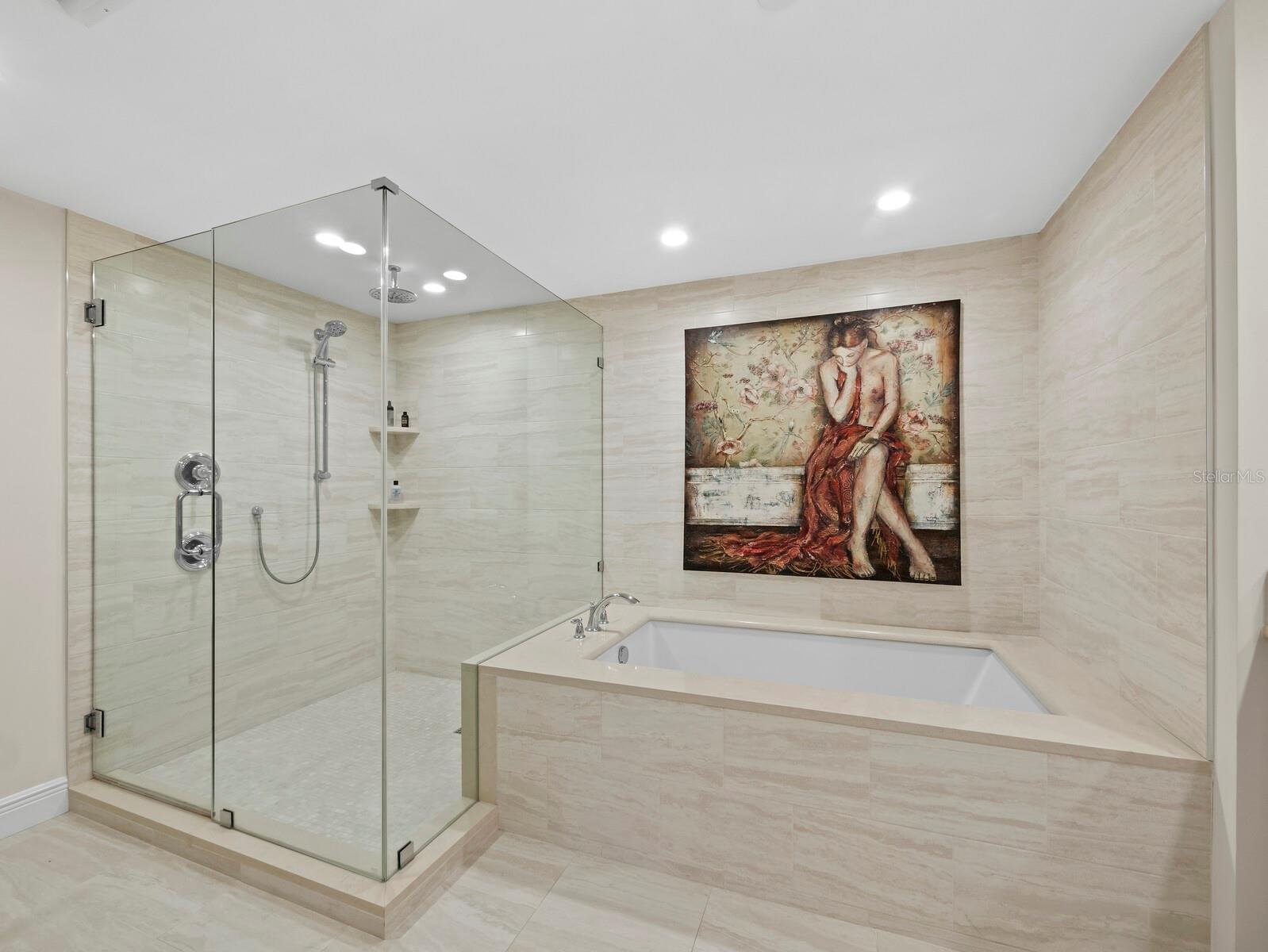 Image 12 of 50 For 1211 Gulf Of Mexico Drive 709