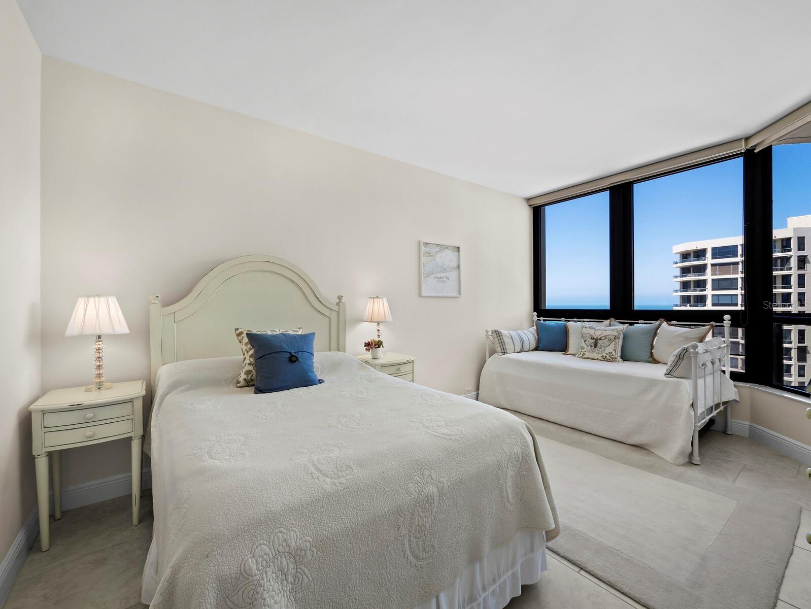 Image 14 of 50 For 1211 Gulf Of Mexico Drive 709