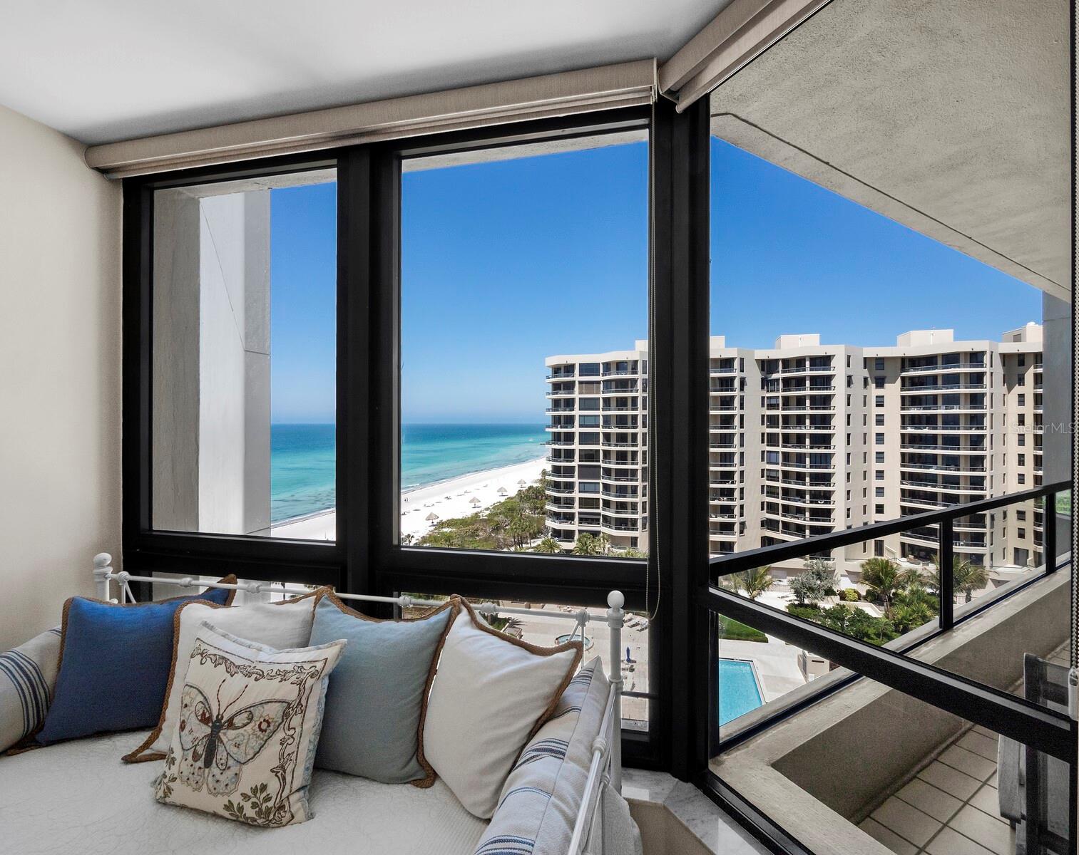 Image 15 of 50 For 1211 Gulf Of Mexico Drive 709