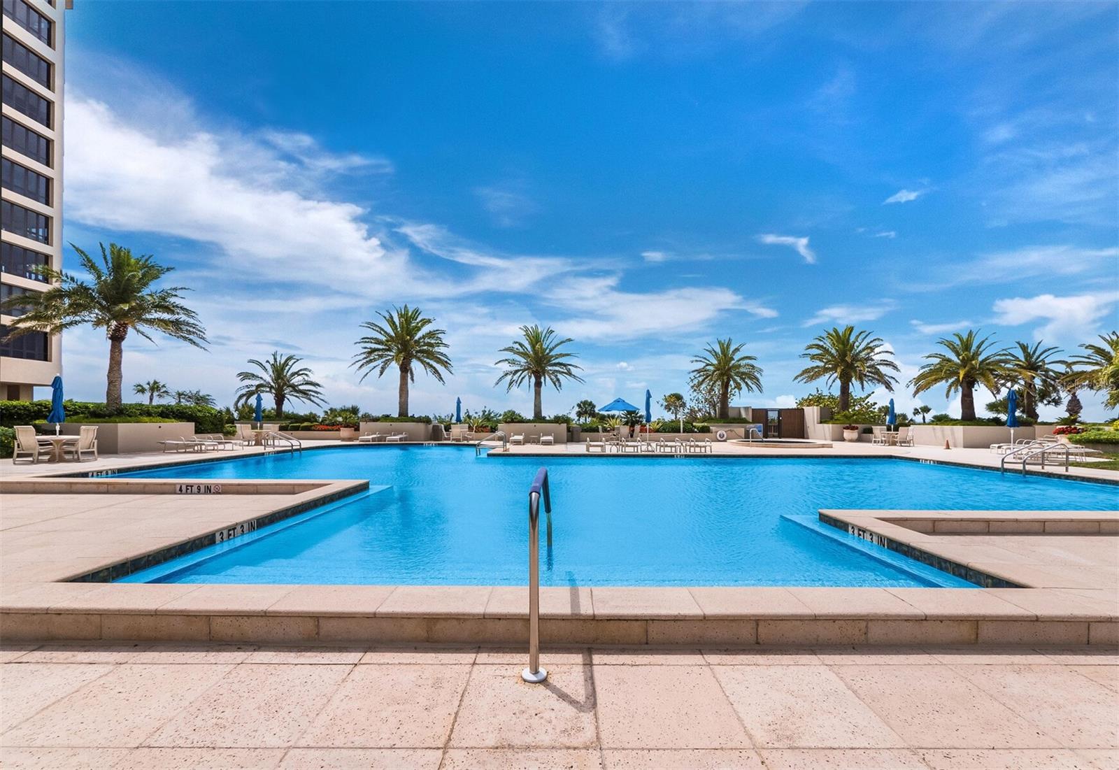 Image 28 of 50 For 1211 Gulf Of Mexico Drive 709