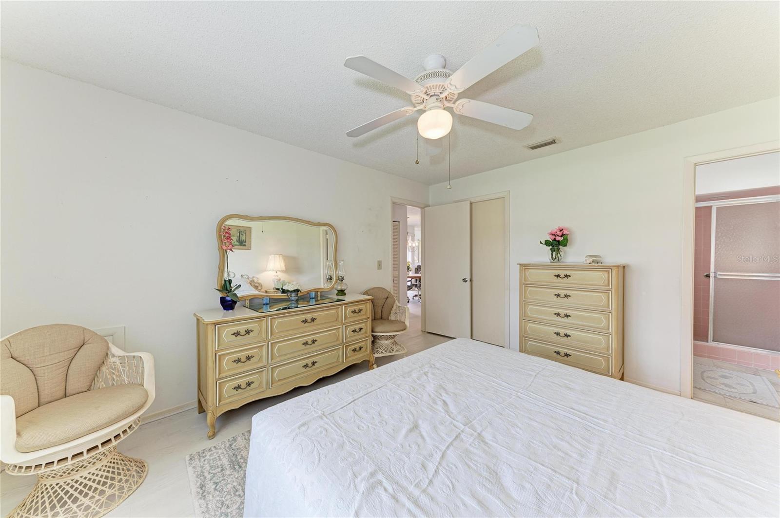 Image 19 of 31 For 3303 Chicago Avenue